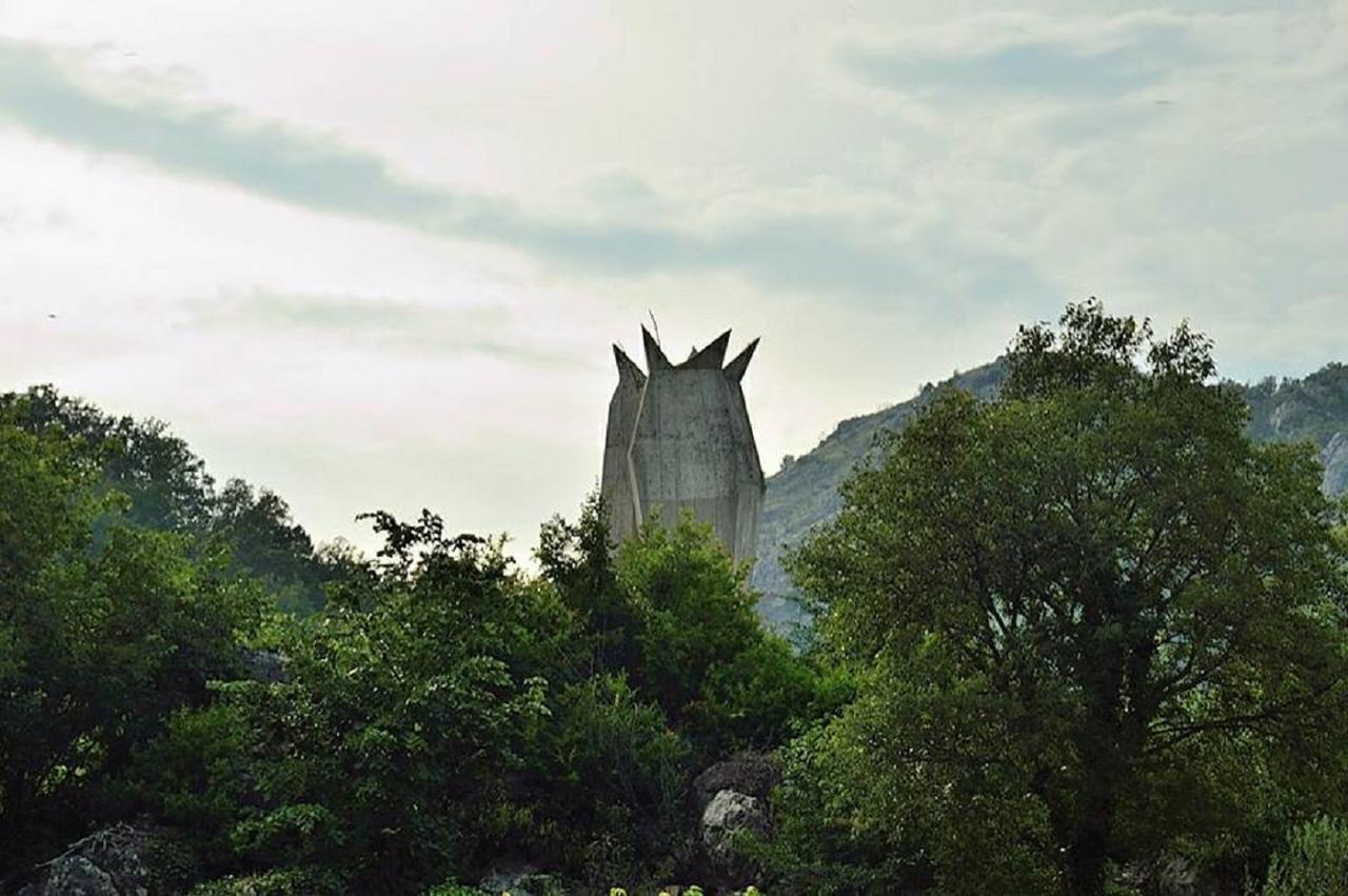 Ivan'S Holiday Home เวียร์ปาซาร์ ภายนอก รูปภาพ